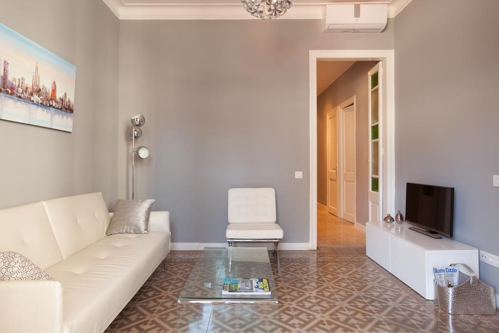 Enjoy Apartments Sofia Barcelona Eksteriør bilde